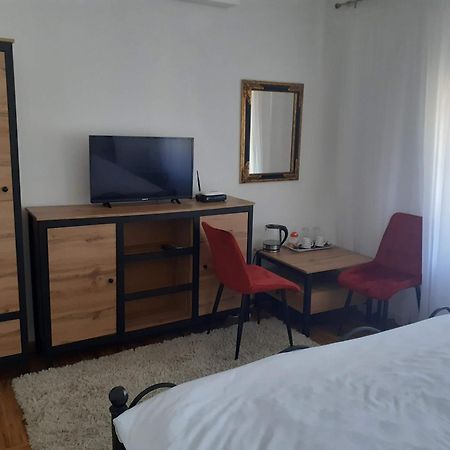 Apartmani Zaara 사라예보 외부 사진